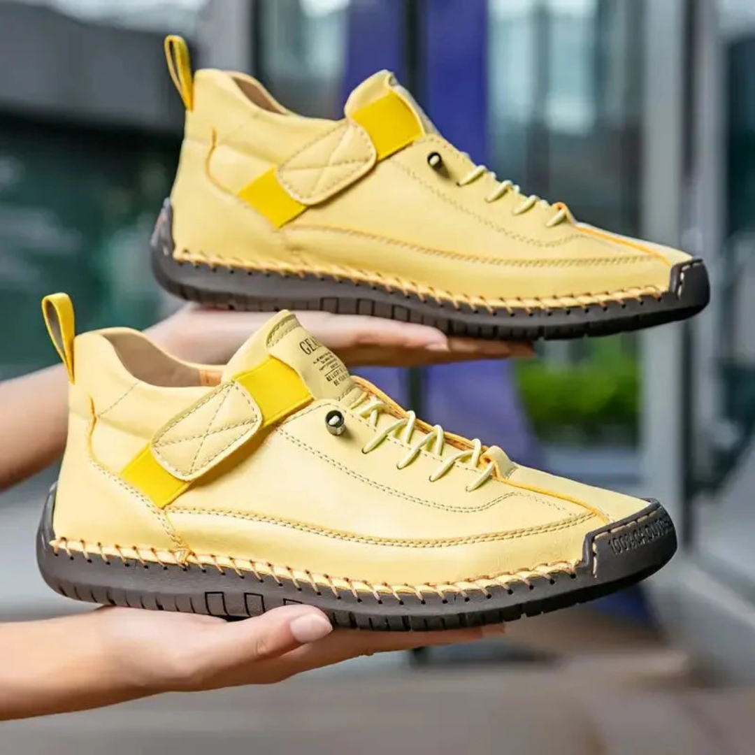 CLAIRE'S ORTHOPEDIC SNEAKERS