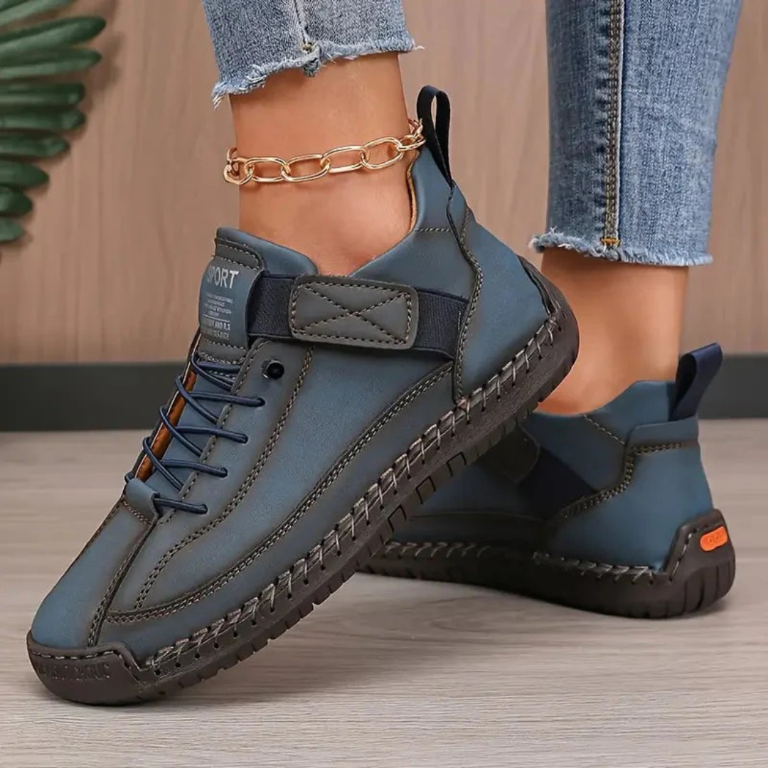 CLAIRE'S ORTHOPEDIC SNEAKERS