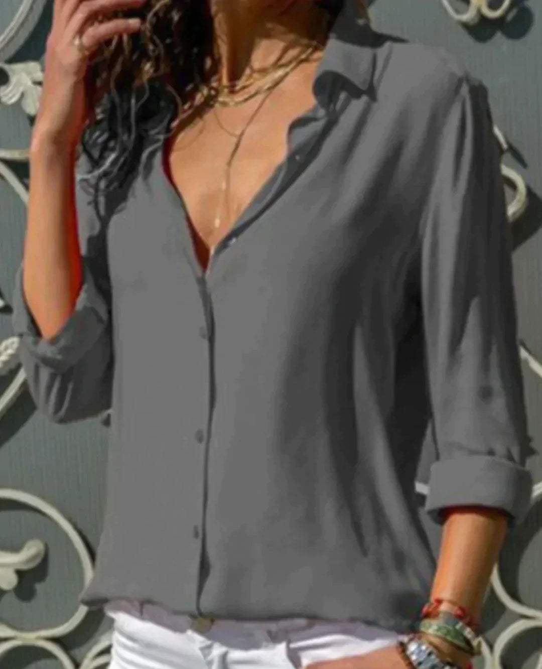 Elegant Button-Up Blouse with Classic Collar