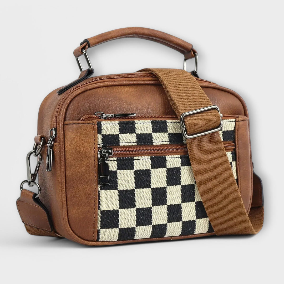 Olivia | ChessMate